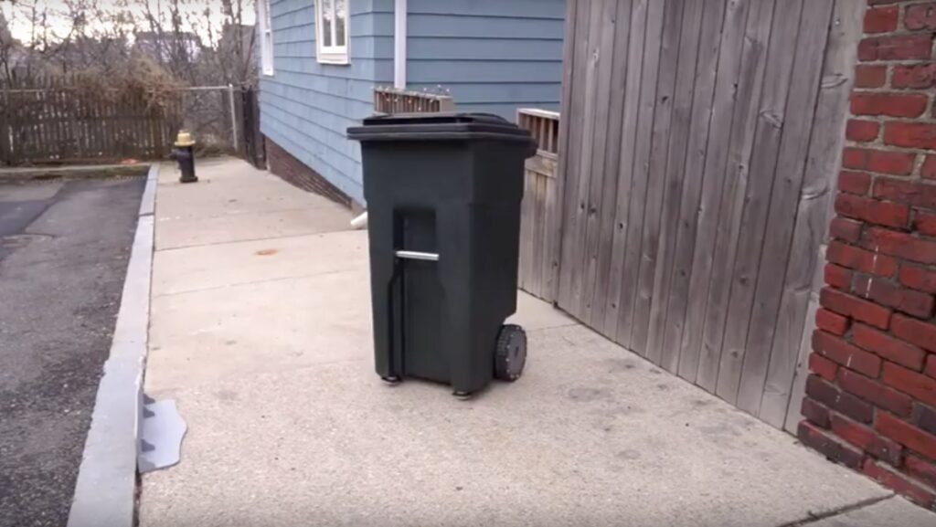 Trash Container Rentals-Loveland’s Elite Dumpster Rental & Roll Off Services
