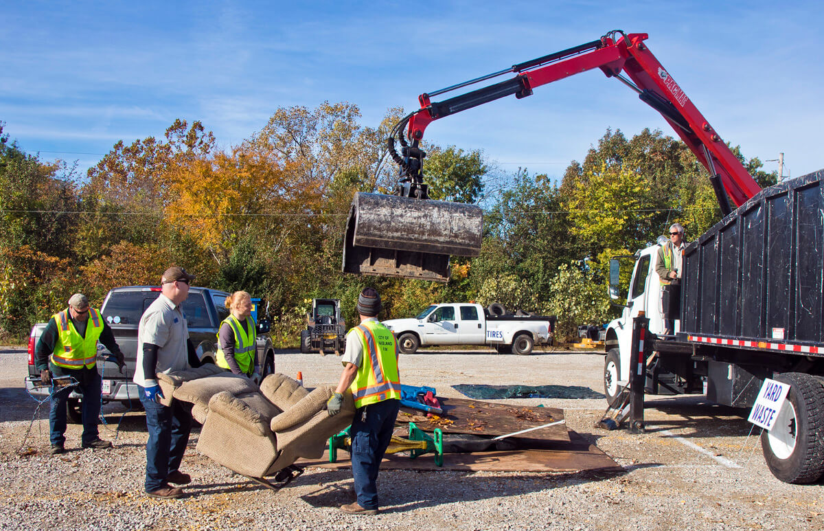 Community Cleanup Dumpster Services-Loveland’s Elite Dumpster Rental & Roll Off Services